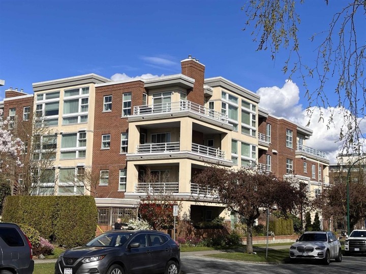 Photo 1 at 214 - 2105 W 42nd Avenue, Kerrisdale, Vancouver West