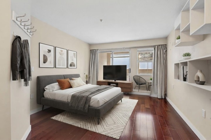 Photo 9 at 214 - 2105 W 42nd Avenue, Kerrisdale, Vancouver West