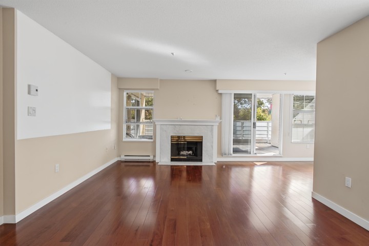 Photo 19 at 214 - 2105 W 42nd Avenue, Kerrisdale, Vancouver West