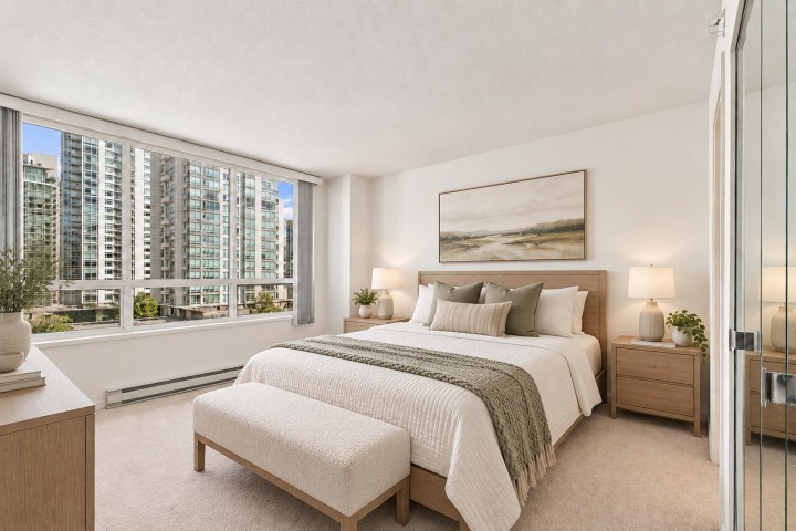 Photo 8 at 17D - 139 Drake Street, Yaletown, Vancouver West