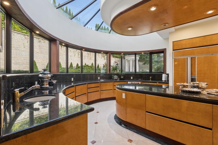 Photo 19 at 1471 Bramwell Road, Chartwell, West Vancouver