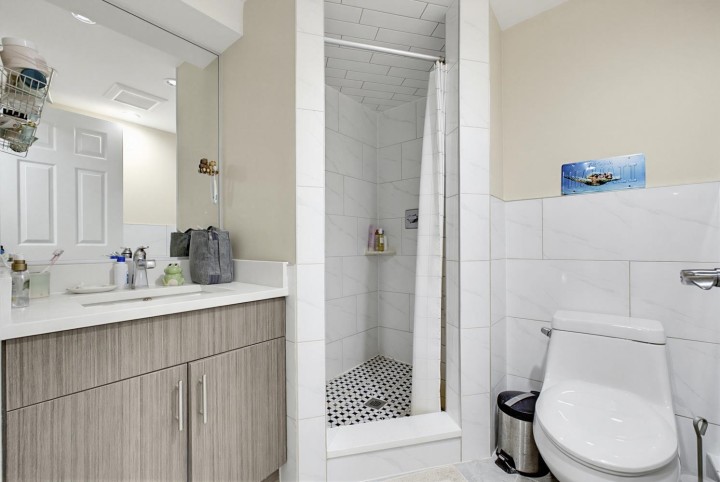 Photo 18 at 1280 E 27th Avenue, Knight, Vancouver East