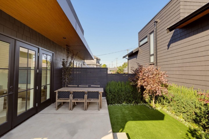 Photo 23 at 1 - 3185 Vine Street, Kitsilano, Vancouver West
