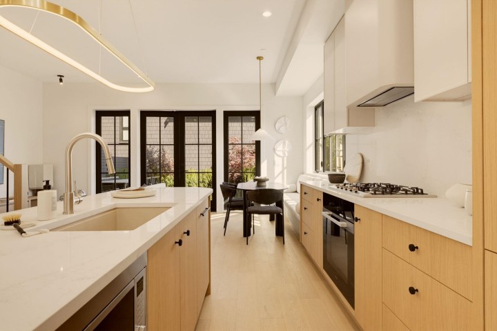 Photo 7 at 1 - 3185 Vine Street, Kitsilano, Vancouver West