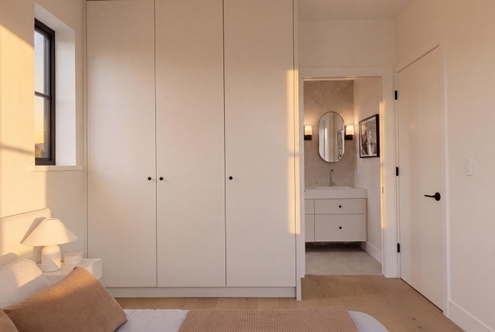 Photo 15 at 2 - 3185 Vine Street, Kitsilano, Vancouver West