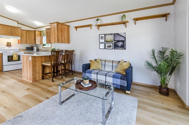 Photo 3 at 222 Tyee Drive, Park Royal, West Vancouver
