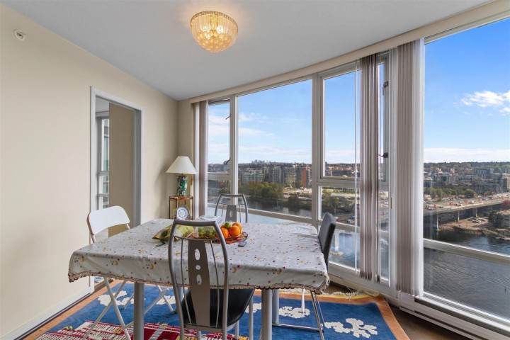 Photo 6 at 2306 - 1033 Marinaside Crescent, Yaletown, Vancouver West