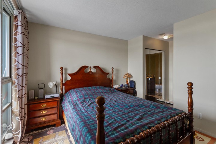 Photo 15 at 2306 - 1033 Marinaside Crescent, Yaletown, Vancouver West