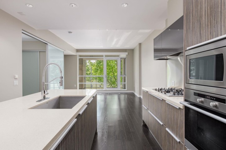 Photo 1 at 209 - 1616 Columbia Street, False Creek, Vancouver West