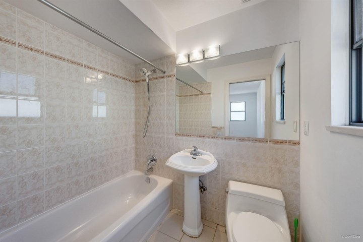 Photo 24 at 3056 E 28th Avenue, Renfrew Heights, Vancouver East