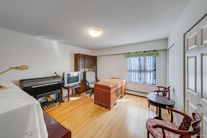 Photo 14 at 3056 E 28th Avenue, Renfrew Heights, Vancouver East
