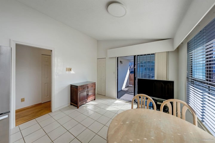 Photo 11 at 3056 E 28th Avenue, Renfrew Heights, Vancouver East