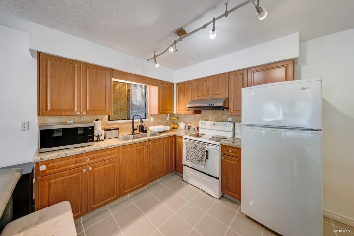 Photo 29 at 3056 E 28th Avenue, Renfrew Heights, Vancouver East