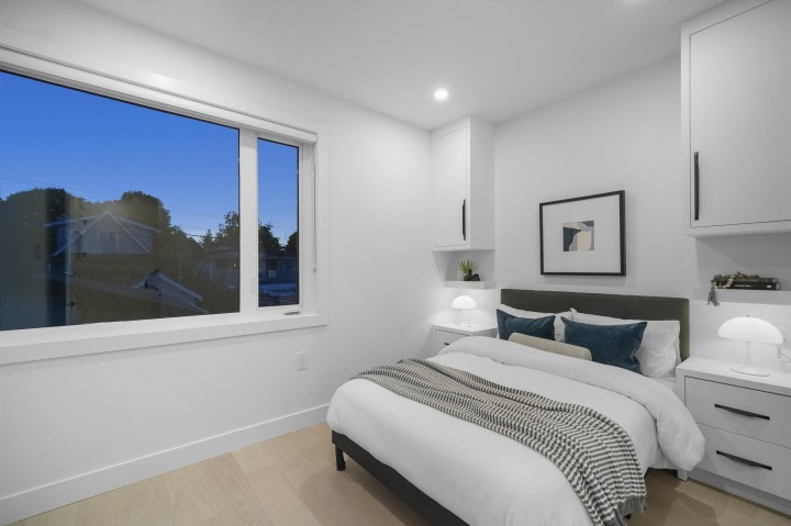 Photo 8 at 2 - 5033 Prince Albert Street, Fraser VE, Vancouver East