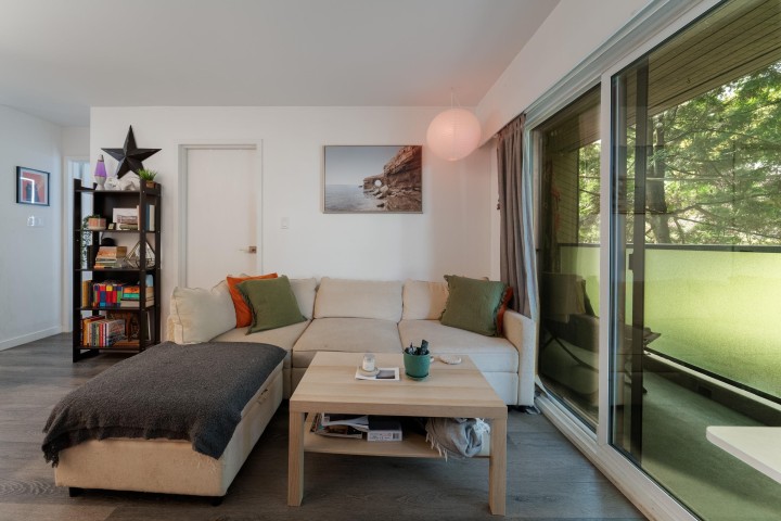 Photo 3 at 201 - 1425 Cypress Street, Kitsilano, Vancouver West