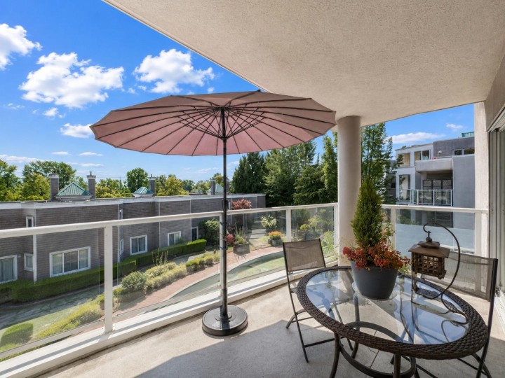 Photo 13 at 312 - 8450 Jellicoe Street, South Marine, Vancouver East