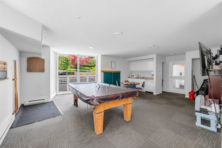 Photo 17 at 312 - 8450 Jellicoe Street, South Marine, Vancouver East