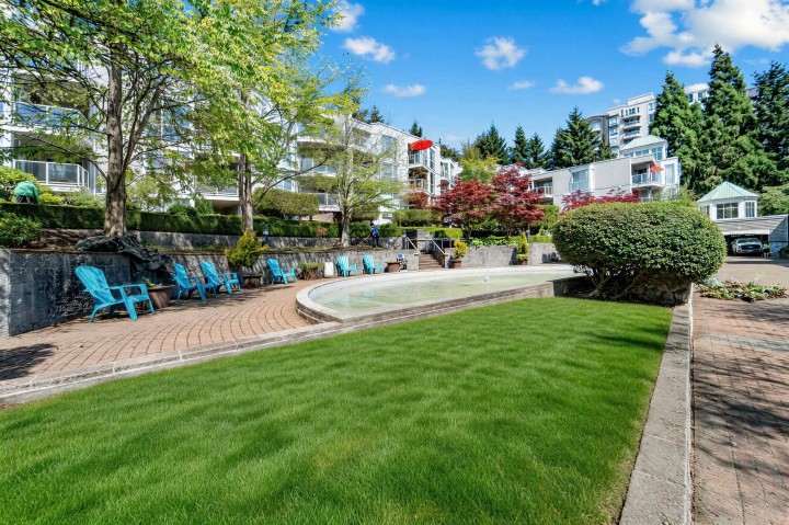 Photo 16 at 312 - 8450 Jellicoe Street, South Marine, Vancouver East