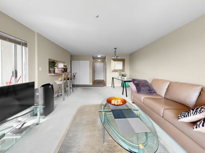 Photo 3 at 312 - 8450 Jellicoe Street, South Marine, Vancouver East