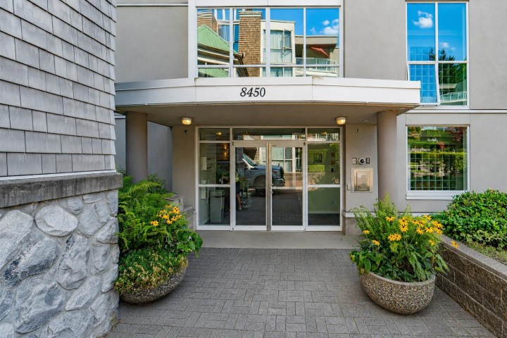 Photo 20 at 312 - 8450 Jellicoe Street, South Marine, Vancouver East