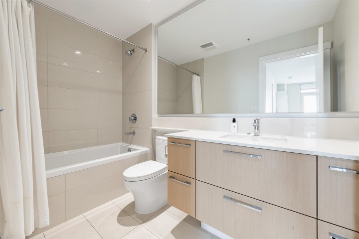 Photo 10 at 909 - 3533 Ross Drive, University VW, Vancouver West