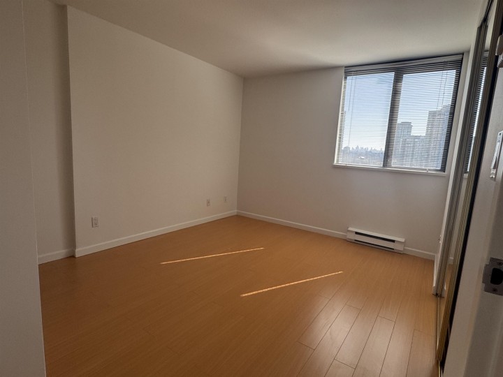 Photo 21 at 903 - 488 Helmcken Street, Yaletown, Vancouver West
