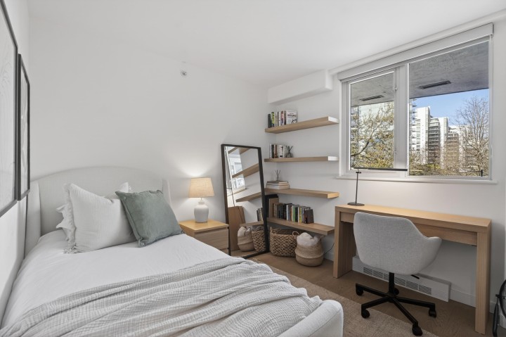 Photo 16 at 305 - 560 Cardero Street, Coal Harbour, Vancouver West