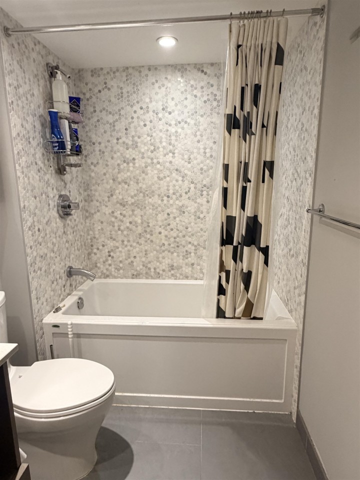 Photo 22 at 309 - 189 Keefer Street, Downtown VE, Vancouver East