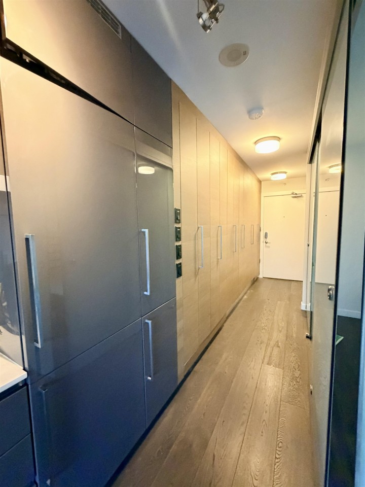 Photo 11 at 309 - 189 Keefer Street, Downtown VE, Vancouver East