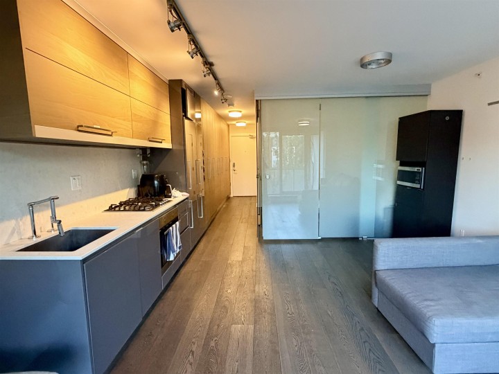 Photo 8 at 309 - 189 Keefer Street, Downtown VE, Vancouver East