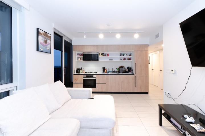Photo 6 at 2103 - 5058 Joyce Street, Collingwood VE, Vancouver East