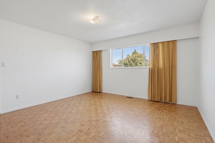 Photo 16 at 2671 E 41st Avenue, Collingwood VE, Vancouver East