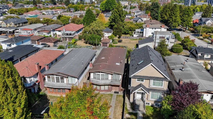 Photo 5 at 2671 E 41st Avenue, Collingwood VE, Vancouver East