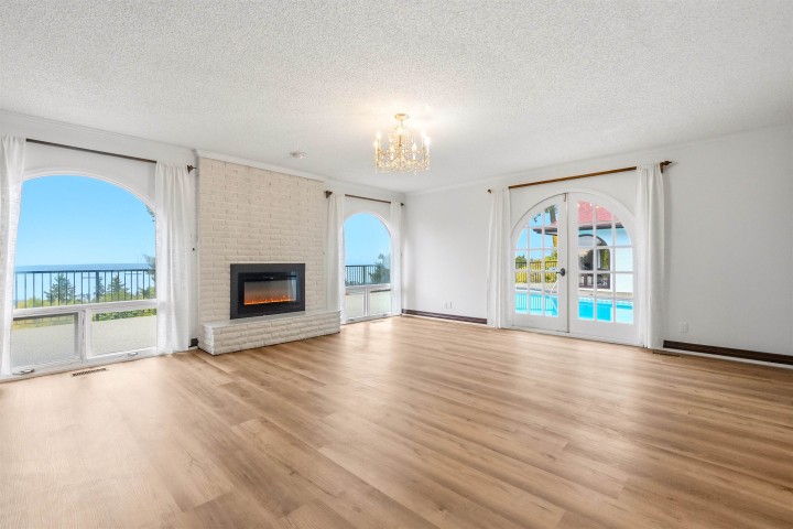 Photo 10 at 1355 Tyrol Road, Chartwell, West Vancouver