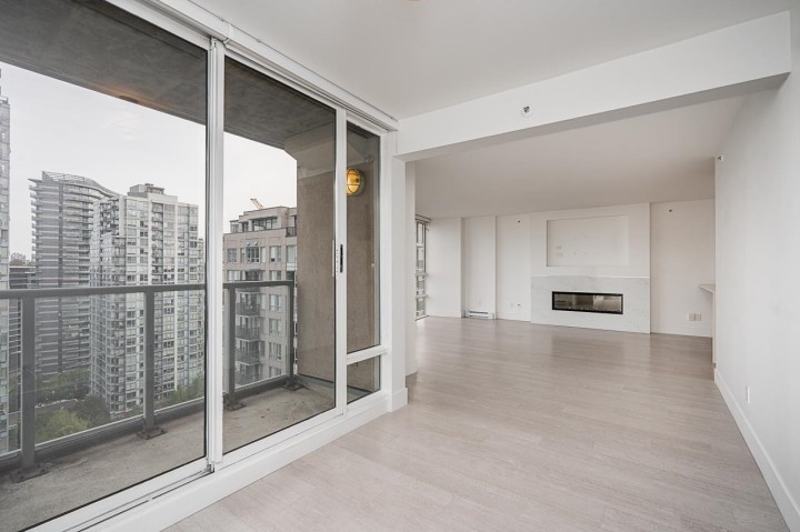 Photo 16 at 2001 - 930 Cambie Street, Yaletown, Vancouver West
