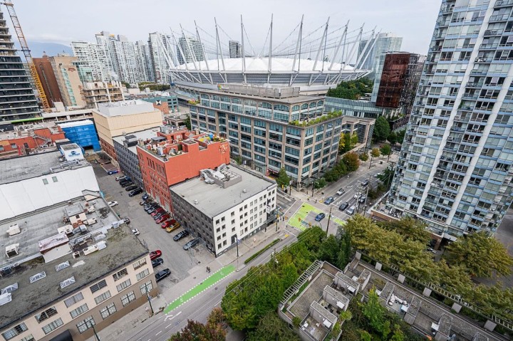 Photo 37 at 2001 - 930 Cambie Street, Yaletown, Vancouver West