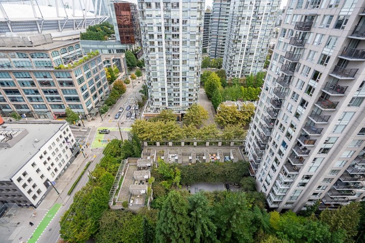 Photo 35 at 2001 - 930 Cambie Street, Yaletown, Vancouver West