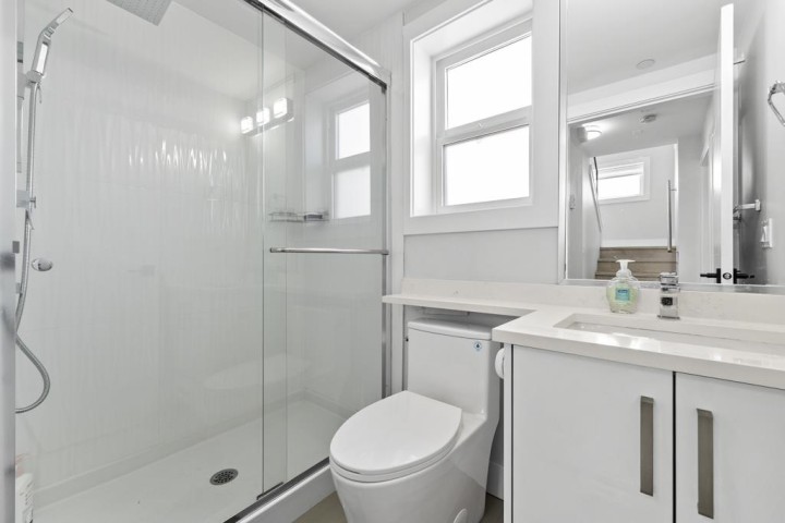 Photo 17 at 6751 Knight Street, South Vancouver, Vancouver East