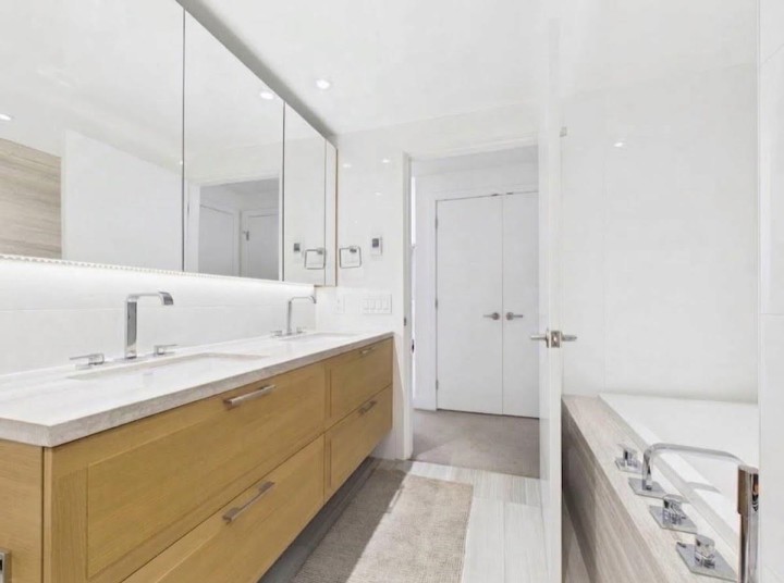 Photo 16 at 311 - 1561 W 57th Avenue, South Granville, Vancouver West
