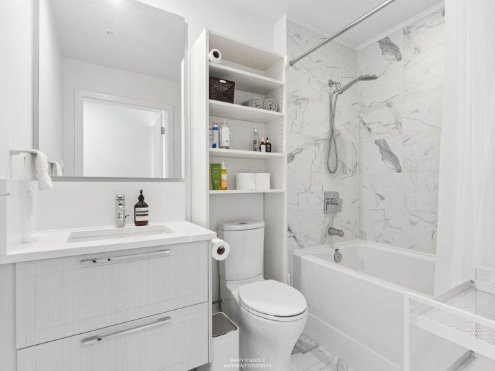 Photo 22 at 306 - 6677 Cambie Street, South Cambie, Vancouver West