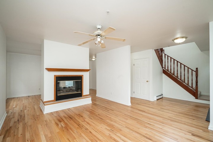 Photo 5 at 2948 Grant Street, Renfrew VE, Vancouver East