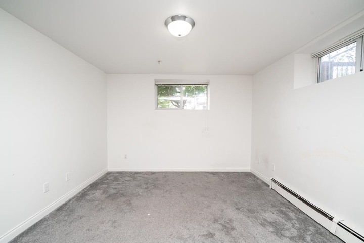 Photo 34 at 2948 Grant Street, Renfrew VE, Vancouver East