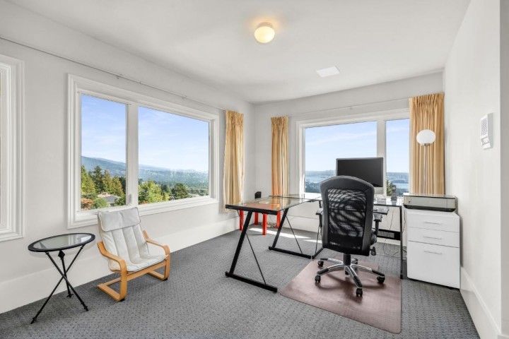 Photo 18 at 1437 Bramwell Road, Chartwell, West Vancouver