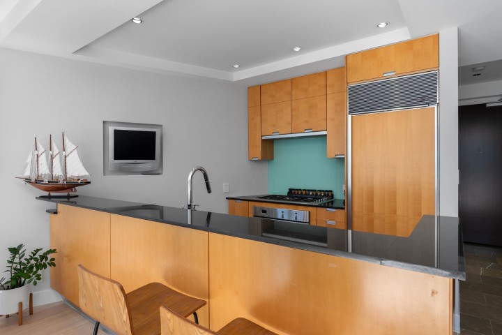 Photo 16 at 2605 - 1077 W Cordova Street, Coal Harbour, Vancouver West