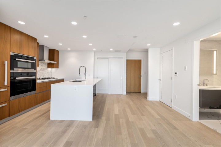Photo 15 at 403 - 2888 Arbutus Street, Kitsilano, Vancouver West