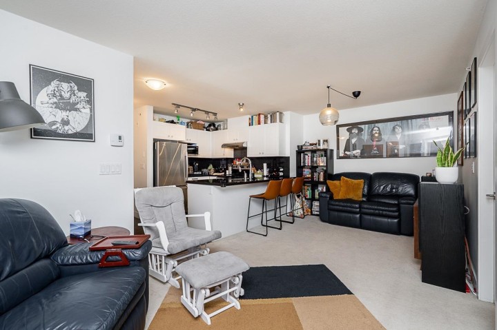 Photo 23 at 423 - 738 E 29th Avenue, Fraser VE, Vancouver East
