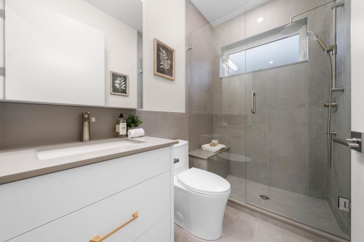 Photo 27 at 1 - 1582 E 2nd Avenue, Grandview Woodland, Vancouver East