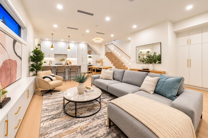 Photo 9 at 1 - 1582 E 2nd Avenue, Grandview Woodland, Vancouver East