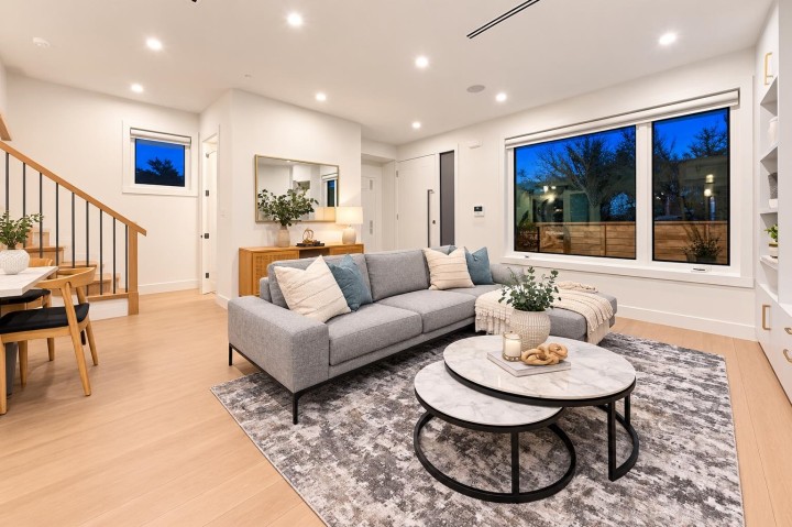 Photo 8 at 1 - 1582 E 2nd Avenue, Grandview Woodland, Vancouver East