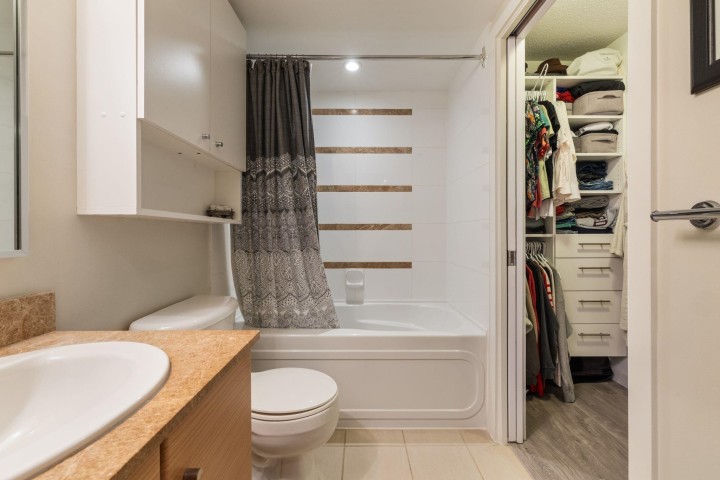 Photo 16 at 306 - 977 Mainland Street, Yaletown, Vancouver West